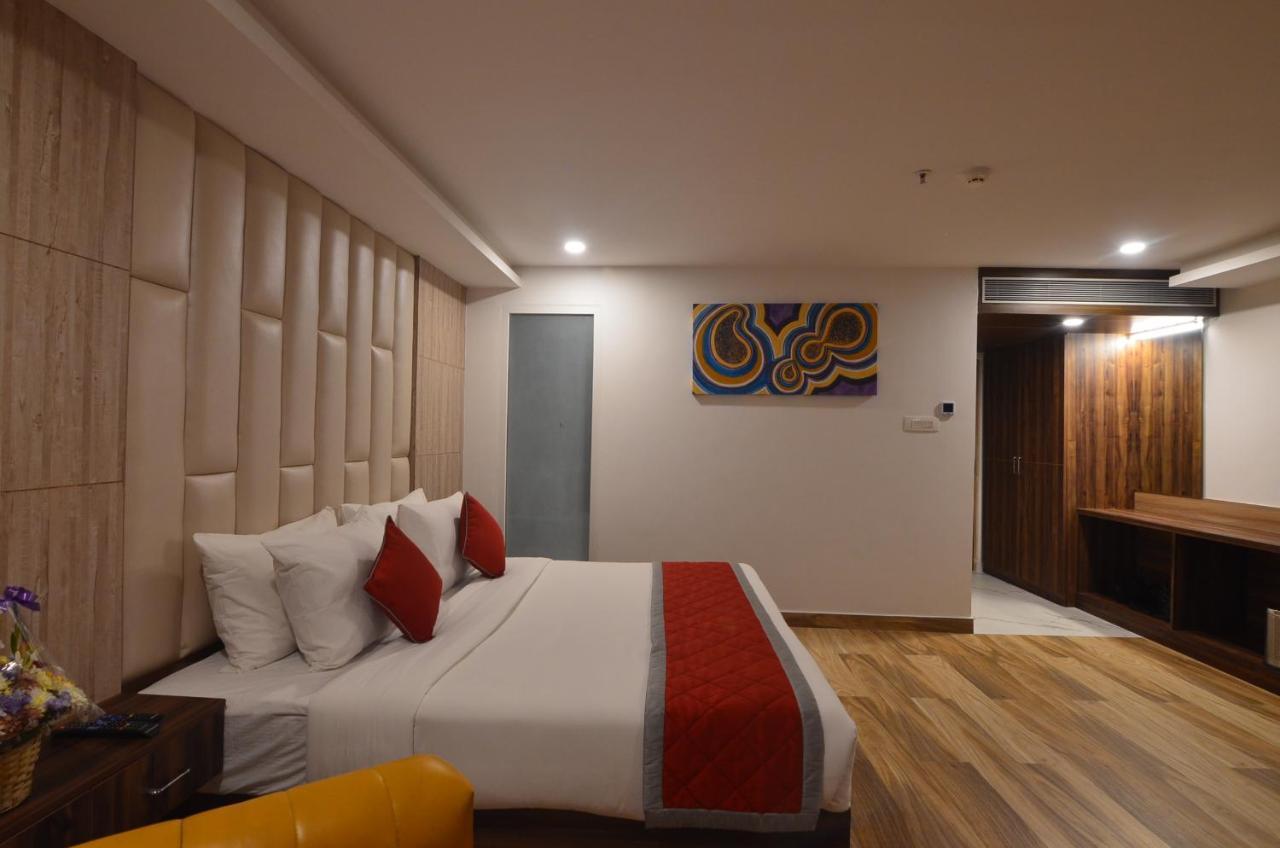 העיר בנגלור Iva By Skr A Petrichor Hotel מראה חיצוני תמונה