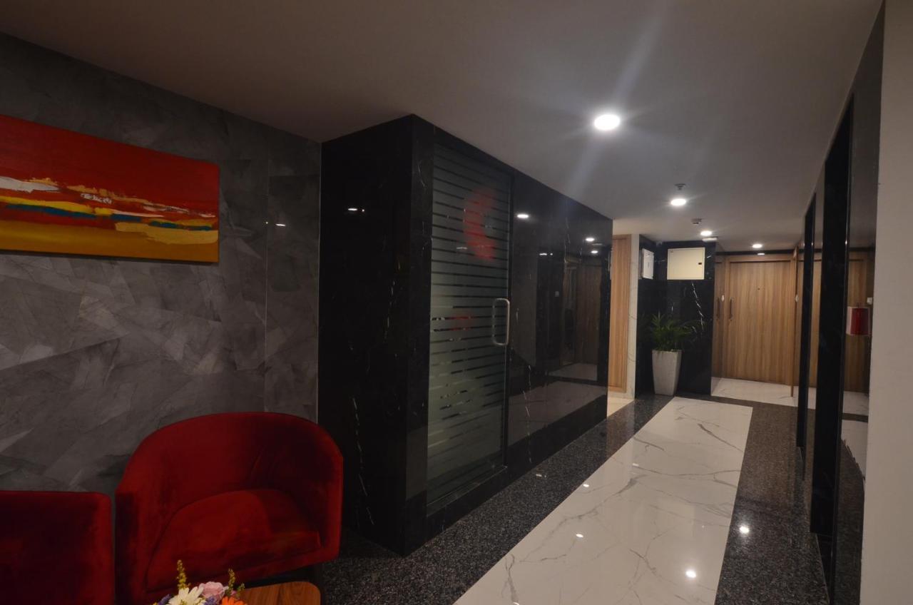 העיר בנגלור Iva By Skr A Petrichor Hotel מראה חיצוני תמונה