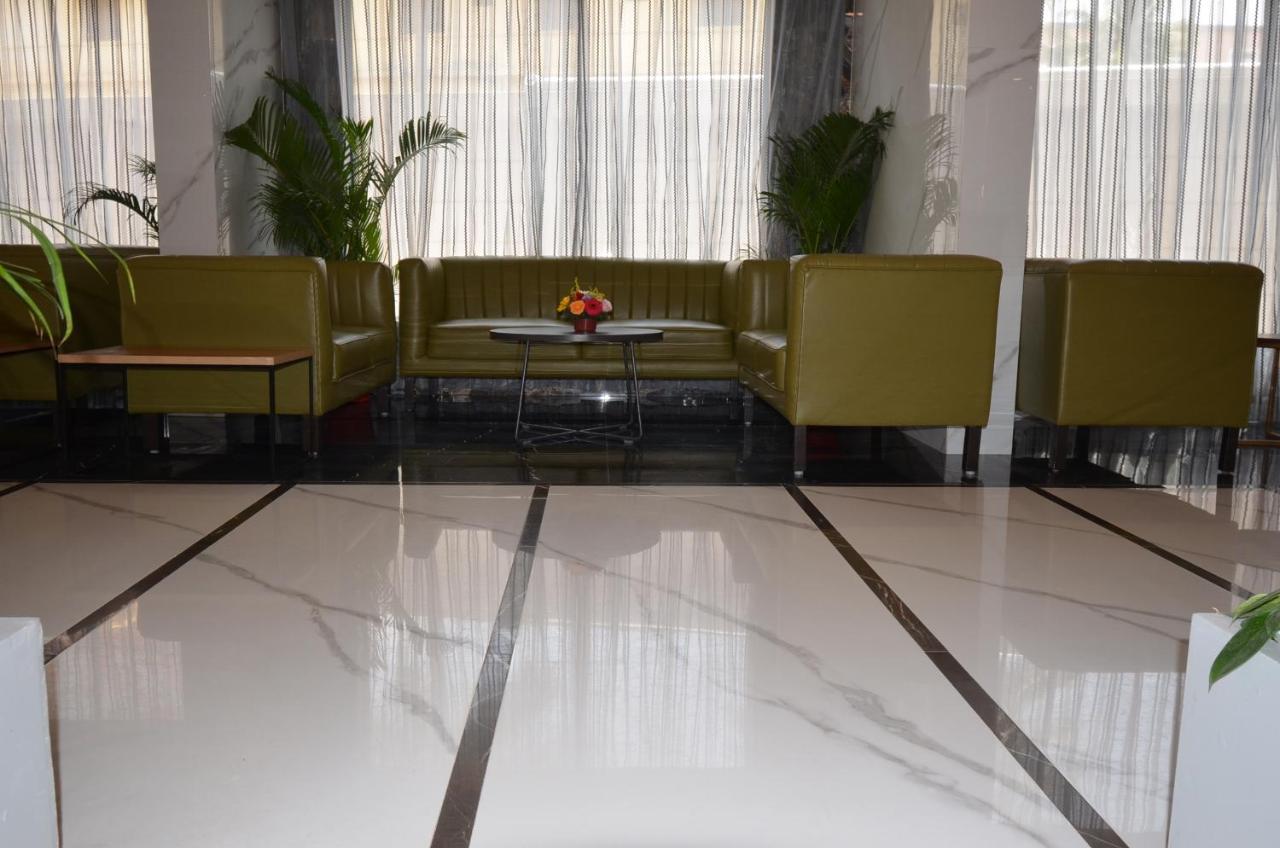 העיר בנגלור Iva By Skr A Petrichor Hotel מראה חיצוני תמונה