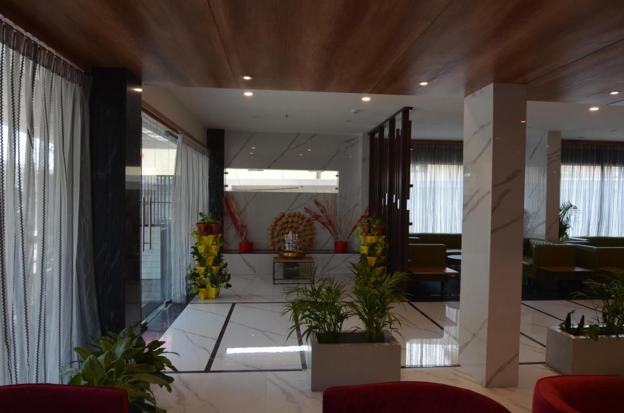העיר בנגלור Iva By Skr A Petrichor Hotel מראה חיצוני תמונה