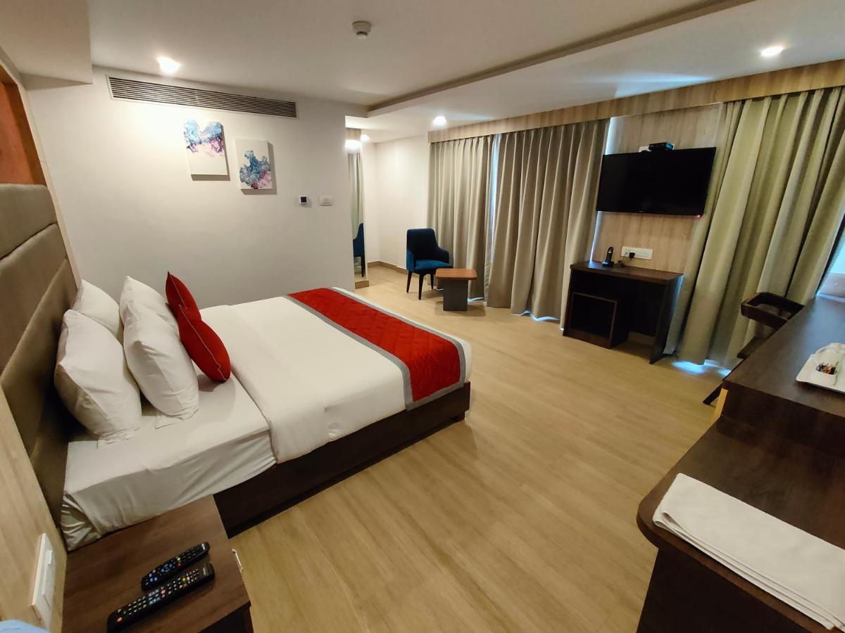 העיר בנגלור Iva By Skr A Petrichor Hotel מראה חיצוני תמונה