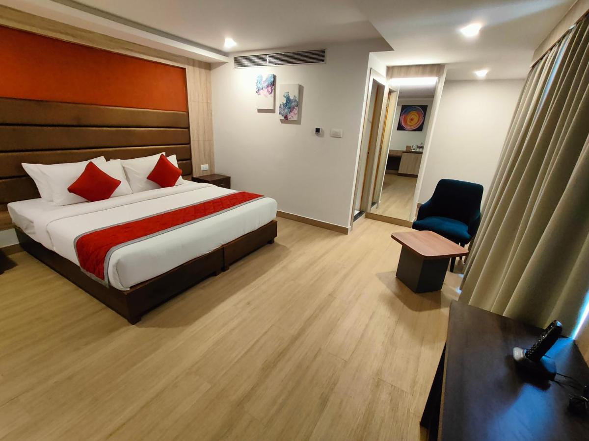העיר בנגלור Iva By Skr A Petrichor Hotel מראה חיצוני תמונה
